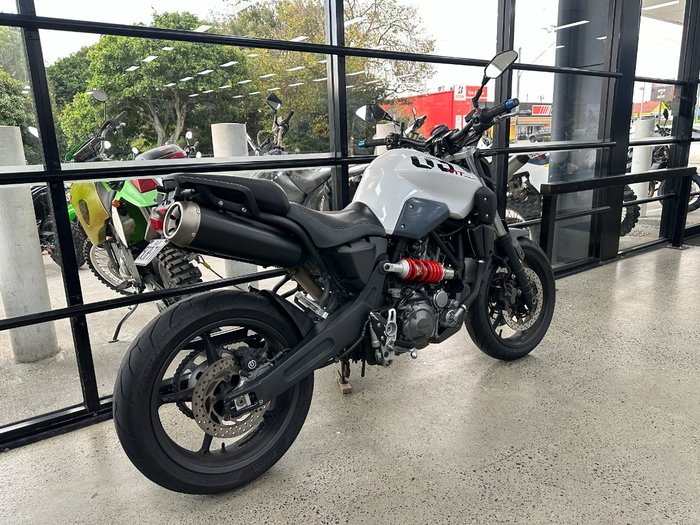 2013 Yamaha MT-03 WHITE