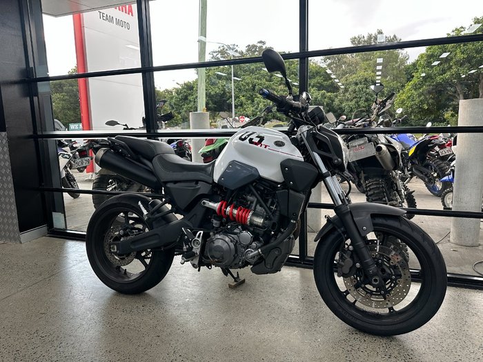 2013 Yamaha MT-03 WHITE