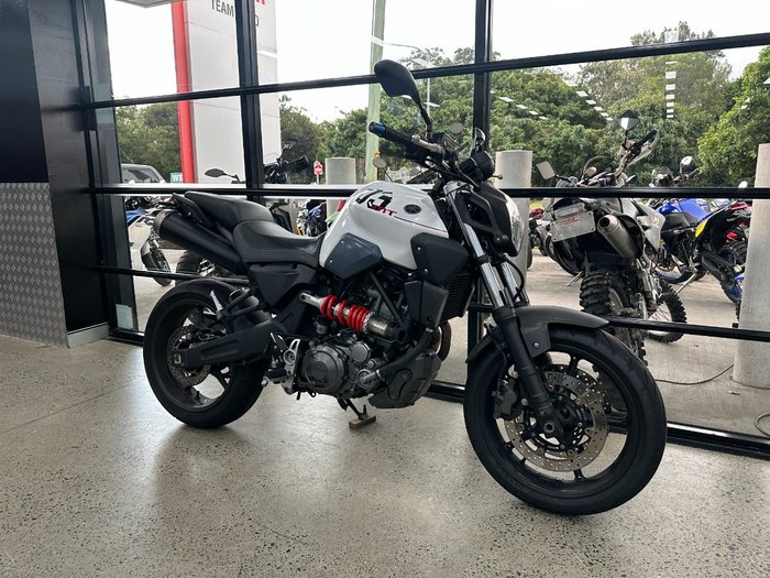 2013 Yamaha MT-03 WHITE