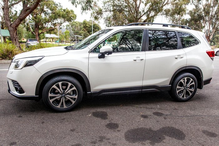 2023 Subaru Forester 2.5i Premium