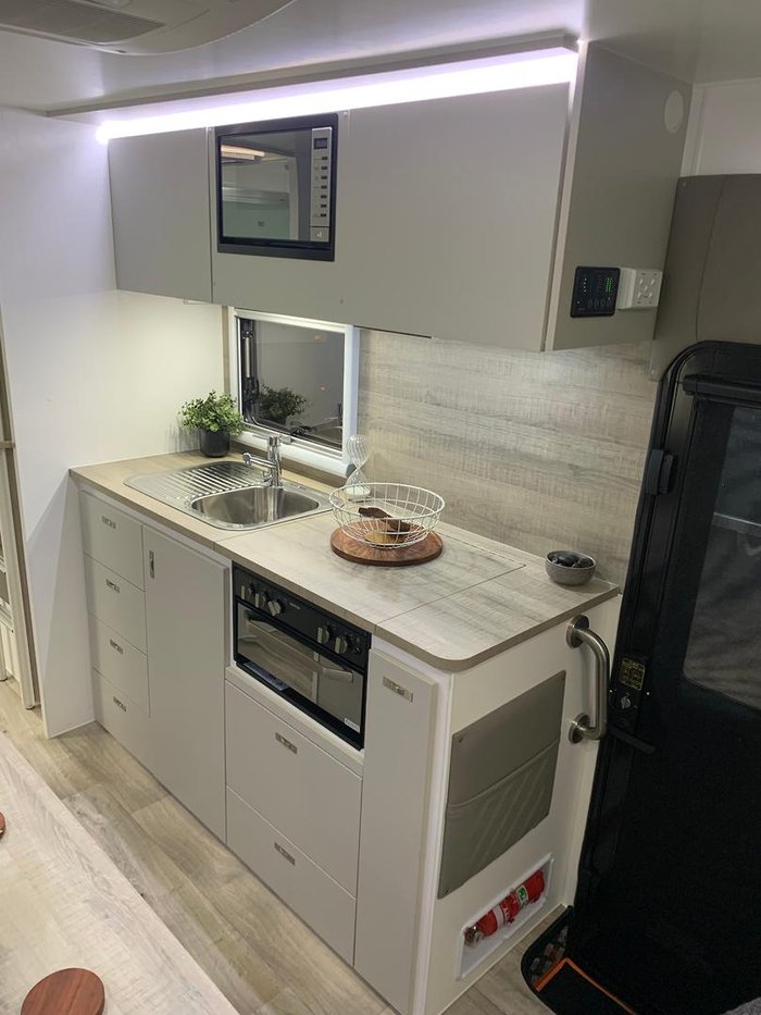 2025 Design RV Getaway Van 1-5, 20'6'' Family Van