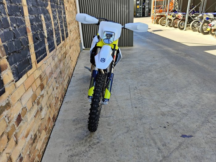 2024 HUSQVARNA FE 501 ENDURO WHITE