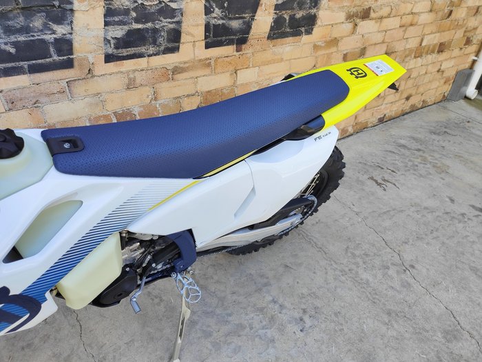 2024 HUSQVARNA FE 501 ENDURO WHITE