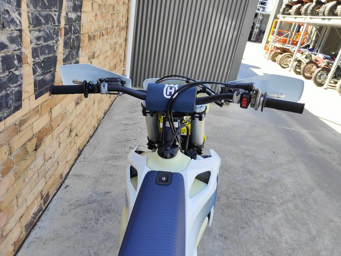 2024 HUSQVARNA FE 501 ENDURO WHITE