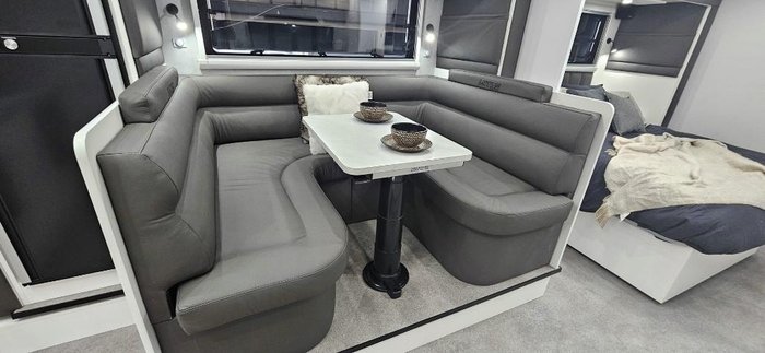 2025 Lotus Caravans Hollywood 24