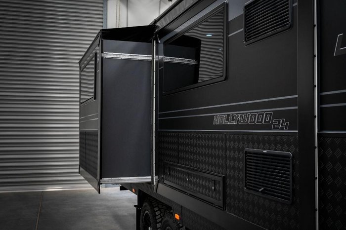 2025 Lotus Caravans Hollywood 24