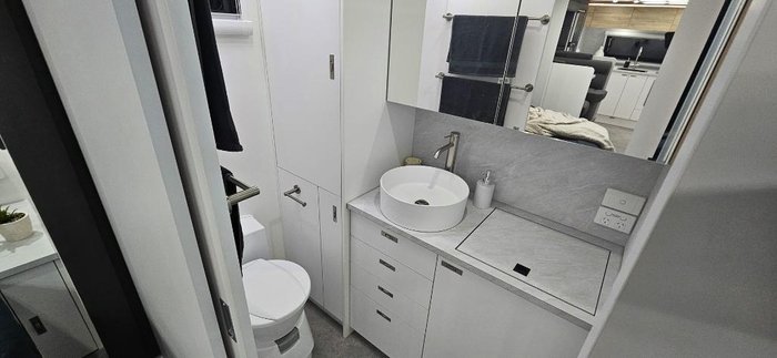 2025 Lotus Caravans Hollywood 24