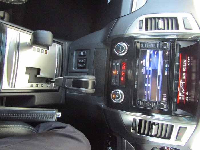 2014 Mitsubishi Pajero