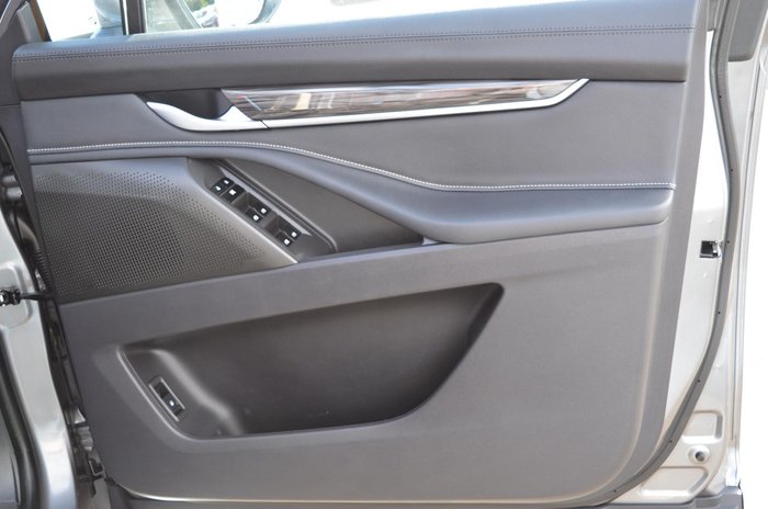 2022 LDV D90 Executive