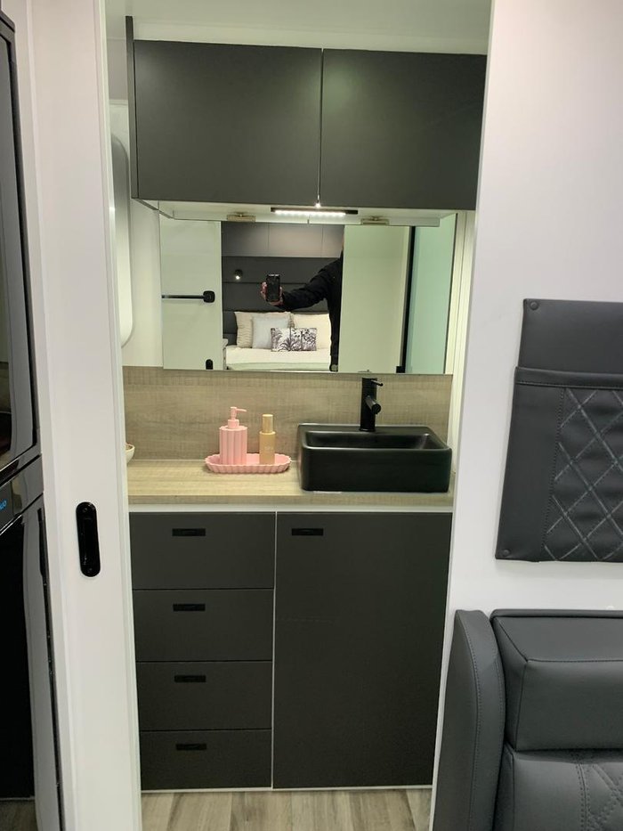 2025 Design RV Odyssey V1-0 17'4