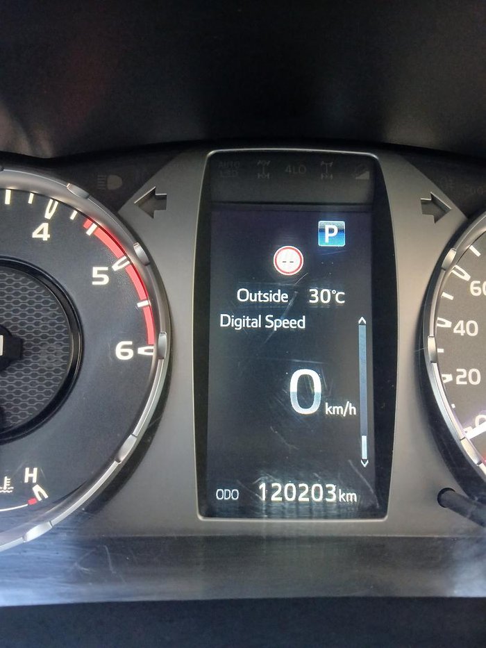 2022 Toyota Hilux Workmate
