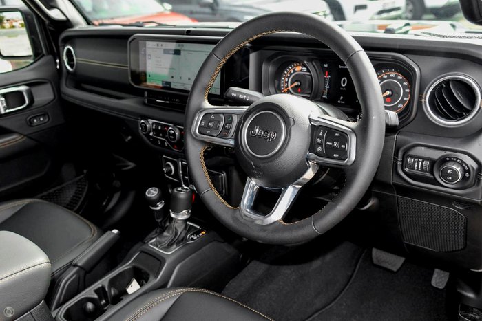 2024 Jeep Wrangler Unlimited Overland