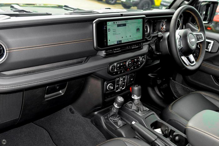 2024 Jeep Wrangler Unlimited Overland