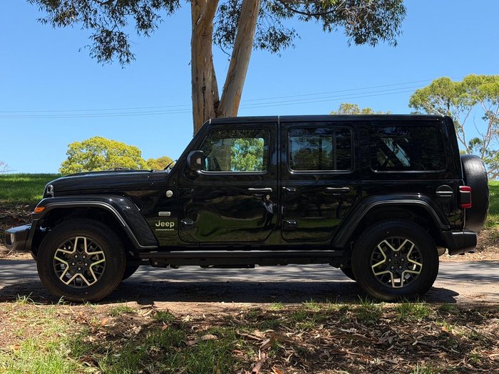 2024 Jeep Wrangler Unlimited Overland