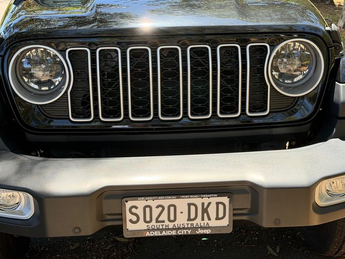 2024 Jeep Wrangler Unlimited Overland