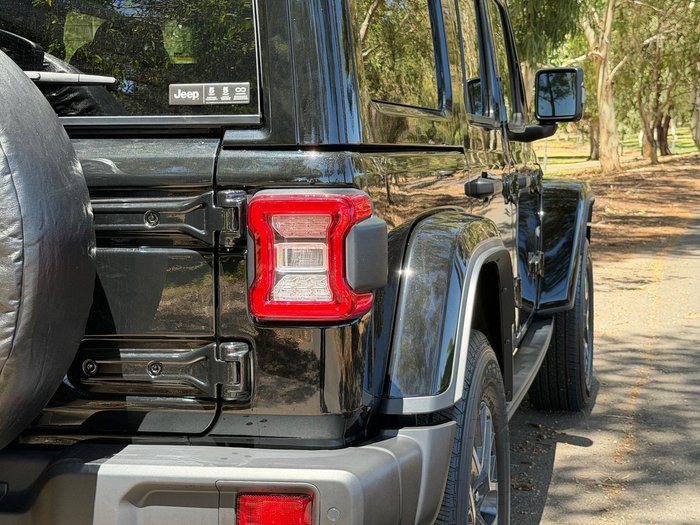 2024 Jeep Wrangler Unlimited Overland