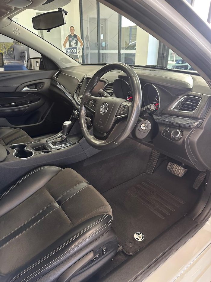 2015 Holden Ute SV6 VF MY15 Heron White