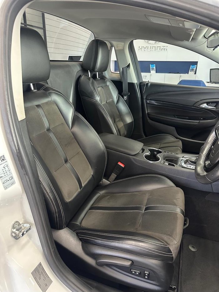2015 Holden Ute SV6 VF MY15 Heron White