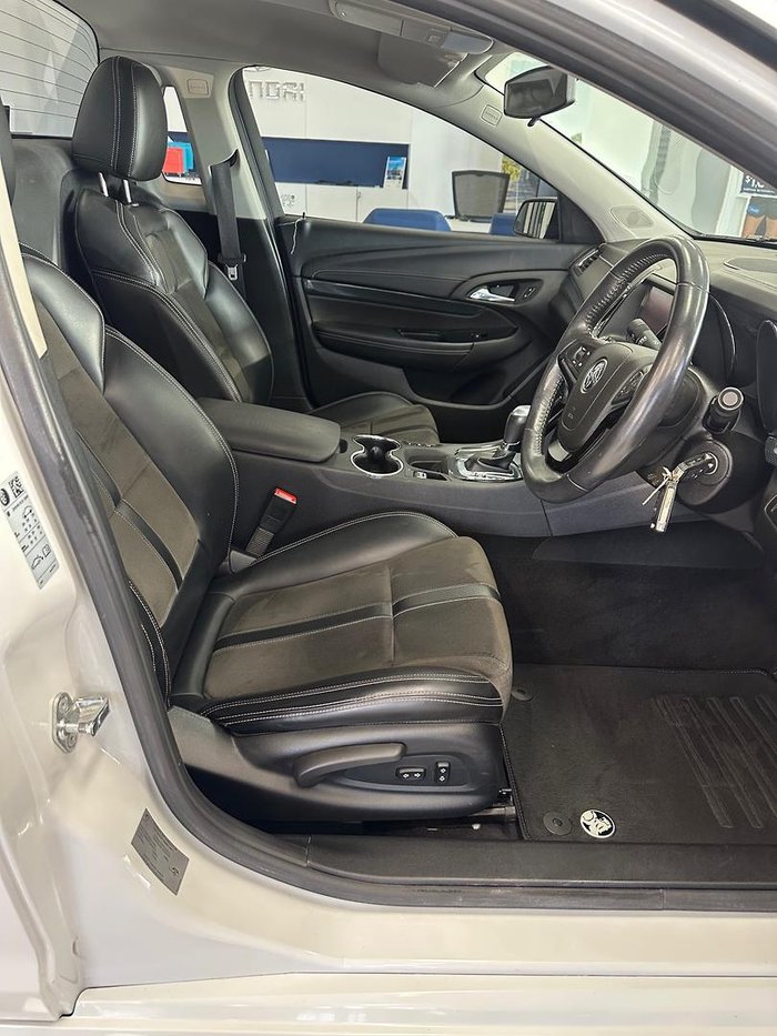 2015 Holden Ute SV6 VF MY15 Heron White