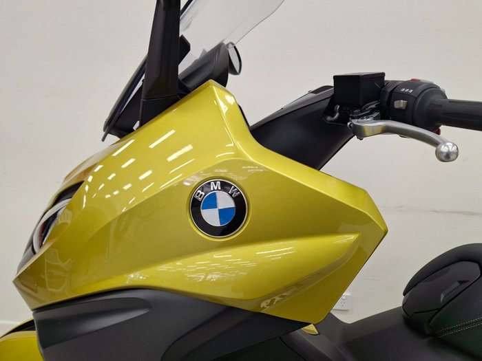 2018 BMW Motorrad C 650 SPORT Yellow