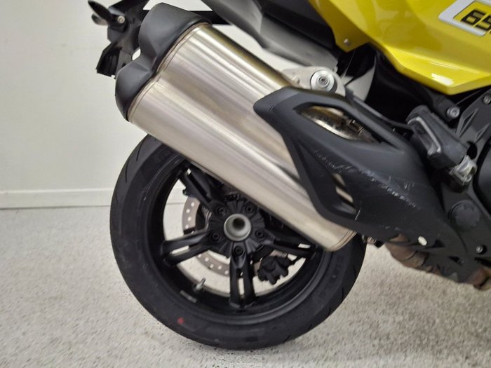 2018 BMW Motorrad C 650 SPORT Yellow