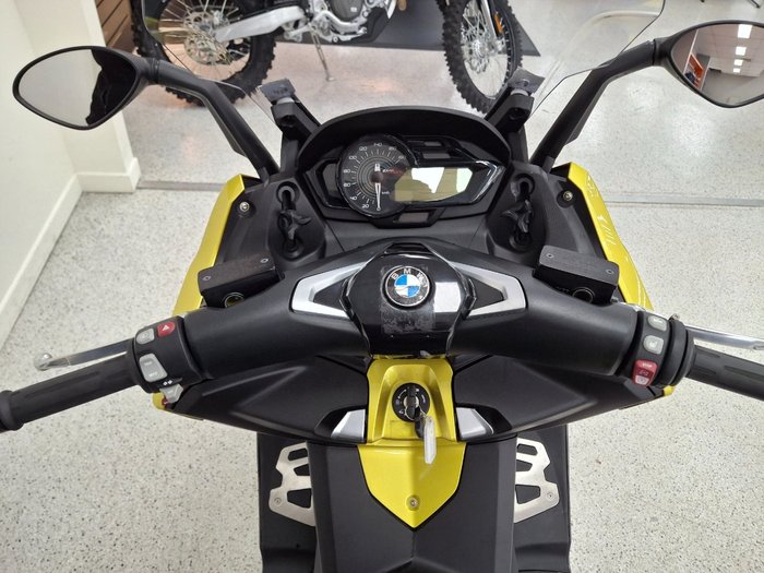 2018 BMW Motorrad C 650 SPORT Yellow