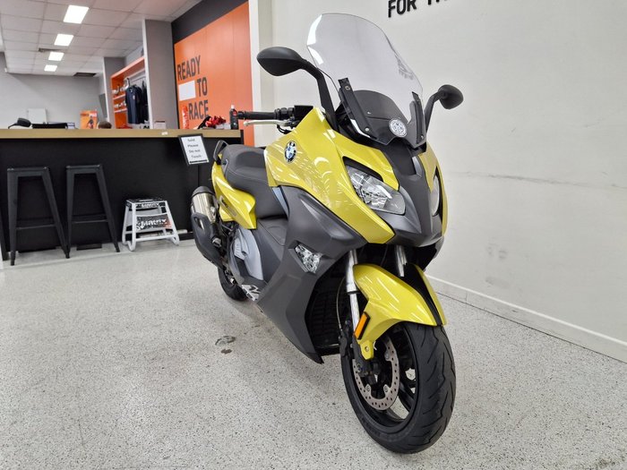 2018 BMW Motorrad C 650 SPORT Yellow