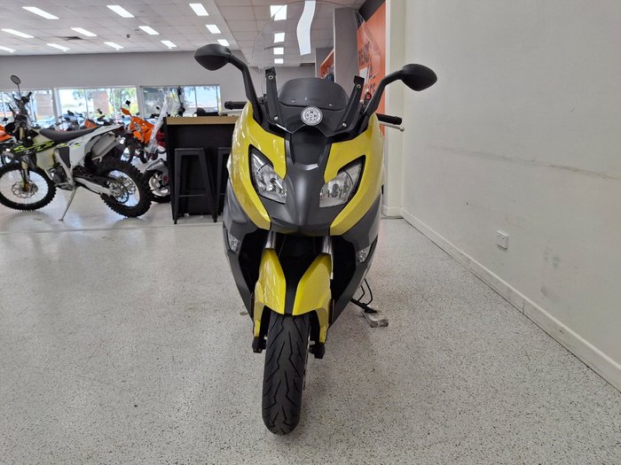2018 BMW Motorrad C 650 SPORT Yellow