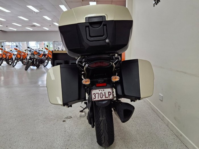 2014 Triumph SPRINT GT BROWN