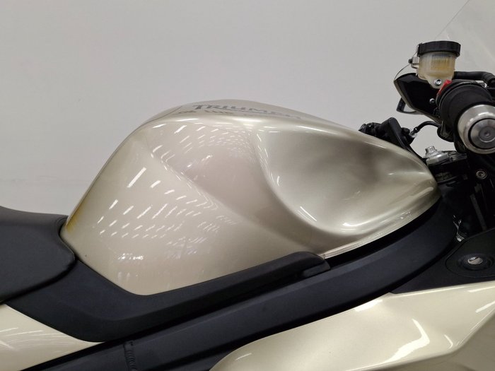 2014 Triumph SPRINT GT BROWN