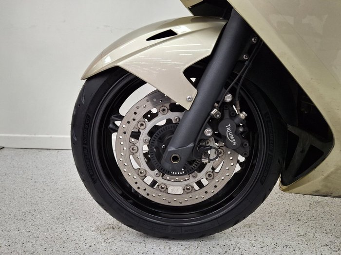 2014 Triumph SPRINT GT BROWN