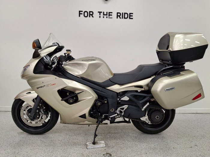 2014 Triumph SPRINT GT BROWN