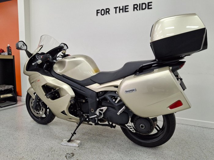 2014 Triumph SPRINT GT BROWN