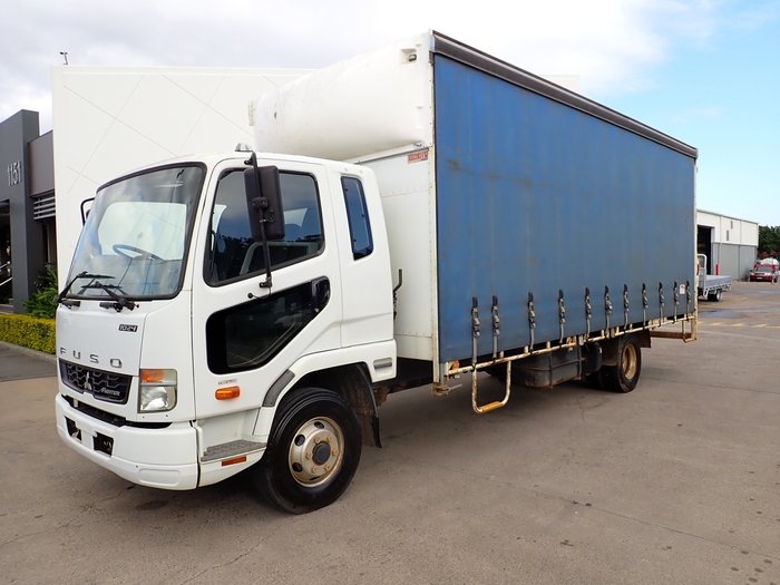 2020 MITSUBISHI FIGHTER 1024 WHITE
