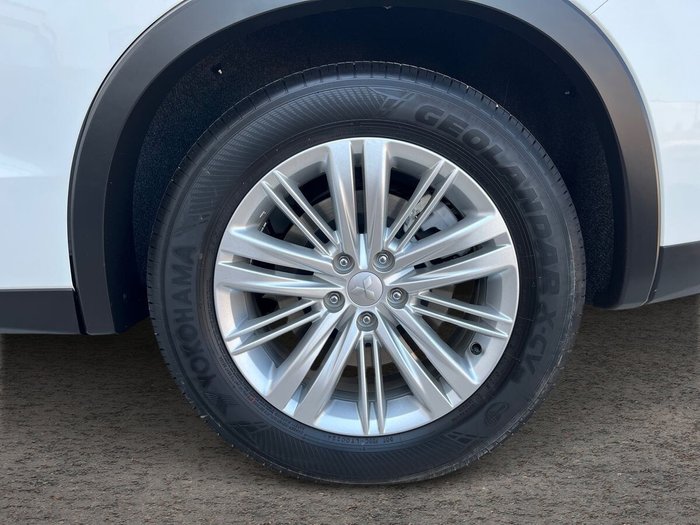2024 Mitsubishi Outlander