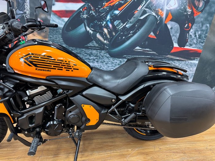2019 Kawasaki VULCAN S CAFE (EN650E LAMS) ORANGE/BLACK