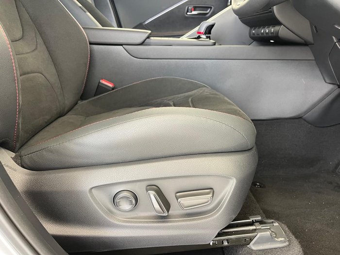 2025 Toyota C-HR GR Sport