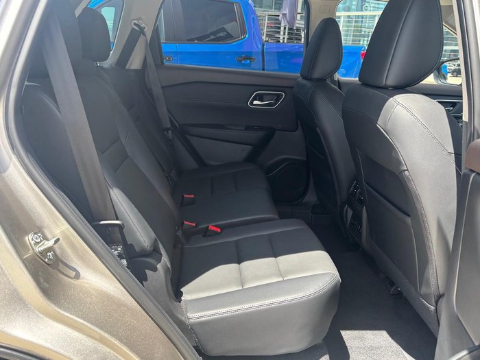 2025 Nissan X-TRAIL Ti