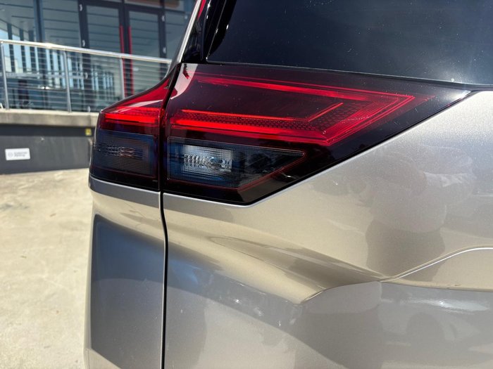 2025 Nissan X-TRAIL Ti