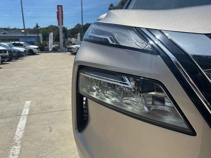 2025 Nissan X-TRAIL Ti