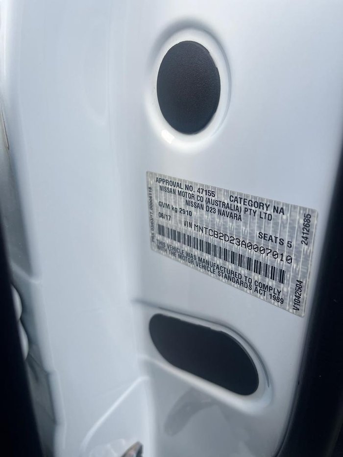 2017 Nissan Navara RX D23 Series 2 4x2 Polar White
