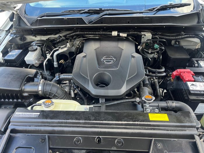 2017 Nissan Navara RX D23 Series 2 4x2 Polar White