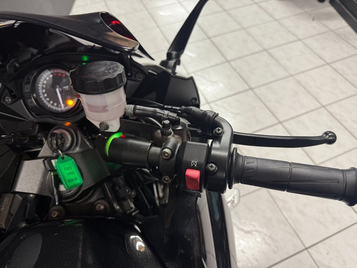2016 Kawasaki NINJA 1000