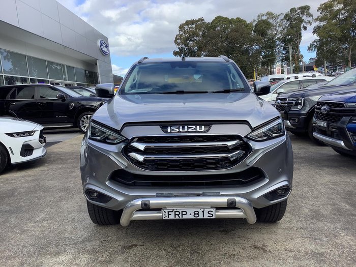 2022 Isuzu MU-X LS-T