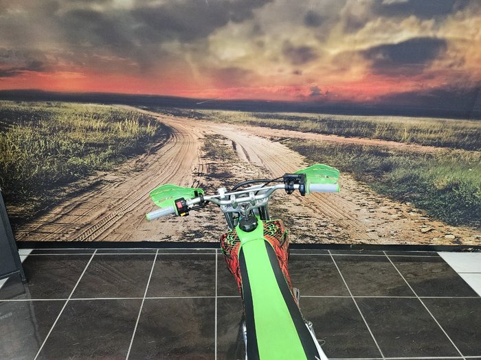 2016 Kawasaki KLX140 GREEN