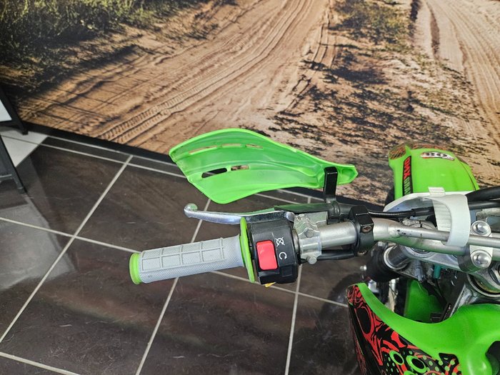2016 Kawasaki KLX140 GREEN