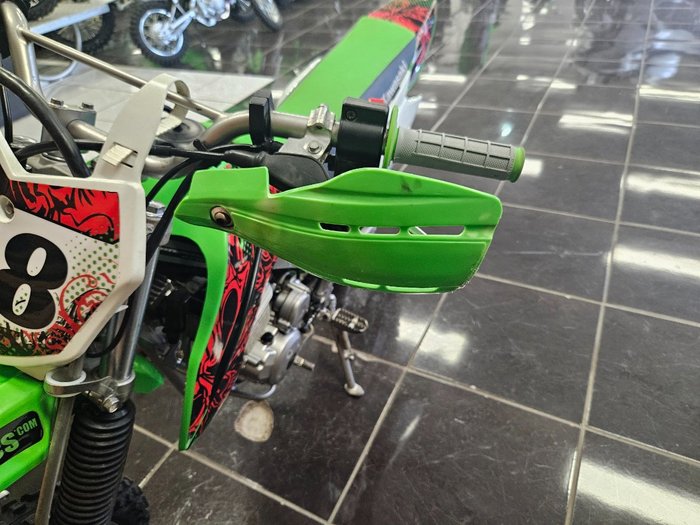 2016 Kawasaki KLX140 GREEN