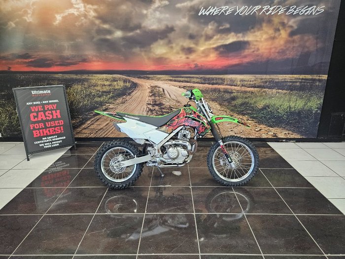 2016 Kawasaki KLX140 GREEN