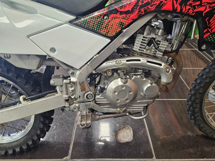 2016 Kawasaki KLX140 GREEN