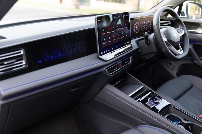 2025 Volkswagen Tiguan 195TSI R-Line